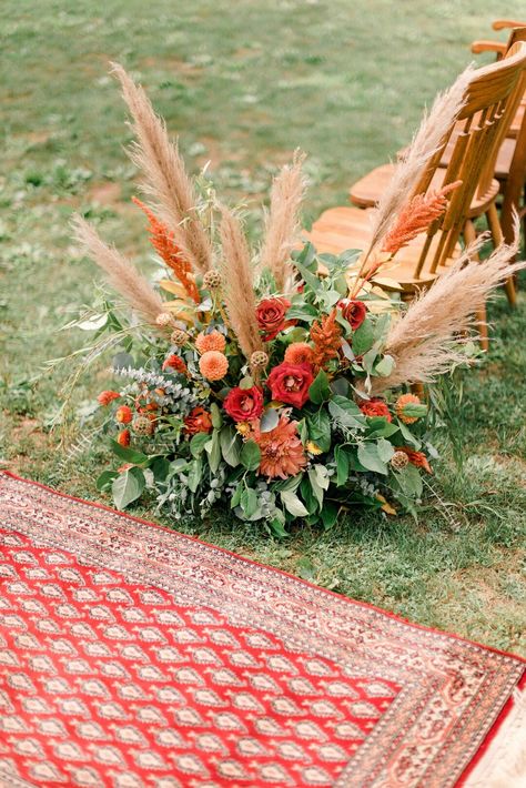 Bohemian Wedding Ceremony, Boho Summer Wedding, Lisianthus Flowers, Southwestern Wedding, Bohemian Garden Wedding, Ceremony Aisle, Candle Sticks Wedding, Romantic Vibes, Wedding Planner App