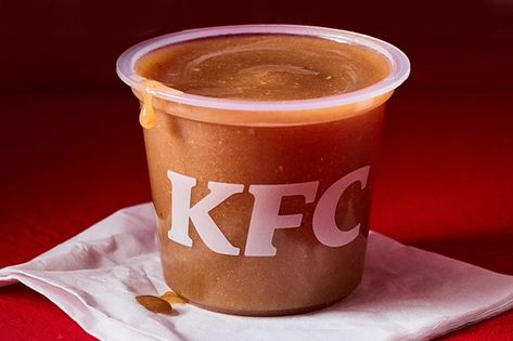 Kfc Gravy Recipe, Kfc Gravy, White Gravy Recipe, Kfc Chicken Recipe, Kfc Recipe, White Gravy, Kfc Chicken, Nutella Cake, Homemade Gravy