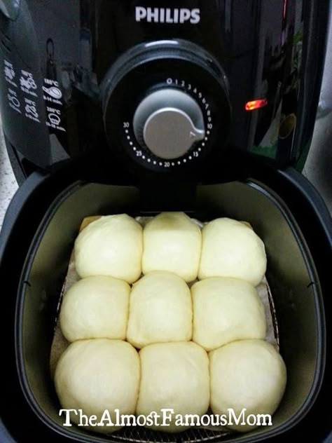 This buns are specially baked for my darling husband because he loves dinner rolls, it is not just for dinner but he can eat these little bu... Buttery Dinner Rolls, Nuwave Air Fryer, Cooks Air Fryer, Air Fried Food, Air Fryer Oven Recipes, Air Fry Recipes, Air Fryer Dinner Recipes, Air Fryer Healthy, Air Fryer Recipes Easy