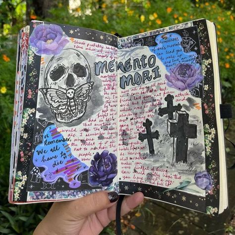 Creepy Journal Pages, Emo Journal Ideas, Goth Sketchbook, Art Journal Inspiration Ideas, Goth Journal, Journal Ideas Aesthetic, Artistic Journaling, Art Spread, Sketchbook Layout