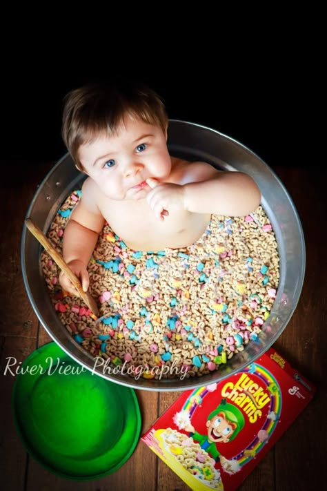 Lucky Charms Picture Baby, Baby’s First St Patrick’s Day Photo, Lucky Charms St Patricks Day Pictures, St Patricks Day Photo Ideas, St Patrick’s Day Toddler Pictures, St Patrick’s Day Picture Ideas, St Patrick Photoshoot Photo Ideas, Saint Patrick Baby Pictures Photo Ideas, Infant St Patricks Day Photos