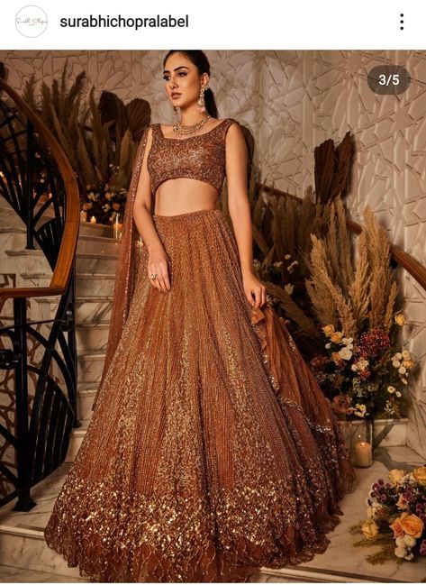 Copper Lehenga, Rose Gold Dress Outfit, Croptop Lehenga Designs, Shimmer Lehenga, Lengha Design, Rose Gold Clothes, Gold Lehenga, Reception Bride, Reception Outfit