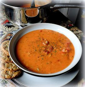 Tomato & Rice Soup | The English Kitchen Tomato Soup From Scratch, Tomato Rice Soup, Whole Wheat Rolls, Tomato Soup Easy, Tomato Soup Homemade, Kitchen Ingredients, Tomato Rice, The English Kitchen, English Kitchen