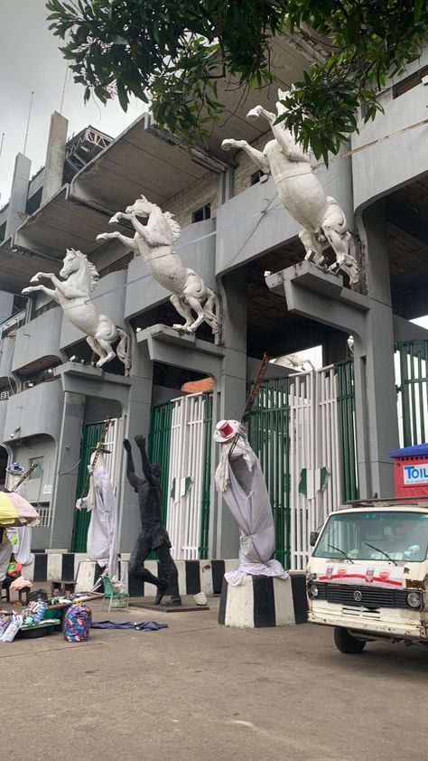 Tafawa Balewa, Battle Of Tarawa, Square