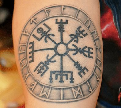 Viking Tattoo Meaning, Runes Tattoo, Viking Compass Tattoo, Cross Tattoo Meaning, Viking Rune Tattoo, Scandinavian Tattoo, Viking Tattoo Symbol, Vikings Tattoo, Kunst Tattoos