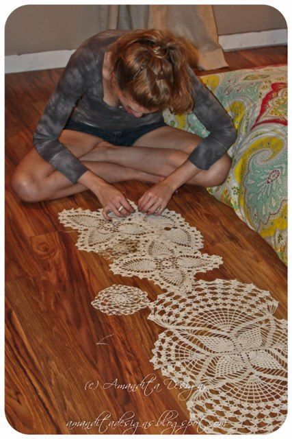 Doily Table Runner, Upcycle Lace Doilies, Doilie Table Runner Diy, Repurposing Crocheted Doilies, Old Crochet Doilies Craft, Doilies Diy, Vintage Crochet Table Runner Pattern, Crochet Doily Rug Annie's Craft Store, Doily Art