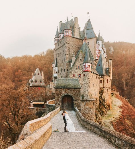 Burg Eltz German Castle Elopement- This fairy tale elopement inspiration at a 12th Century German castle features a stunning bridal cape, epic views, Fall colors and florals. Germany Wedding, Real Life Fairies, German Wedding, Castle Wedding Venue, Autumn Fairy, European Wedding, Chateau France, Fairytale Castle, Outside Wedding