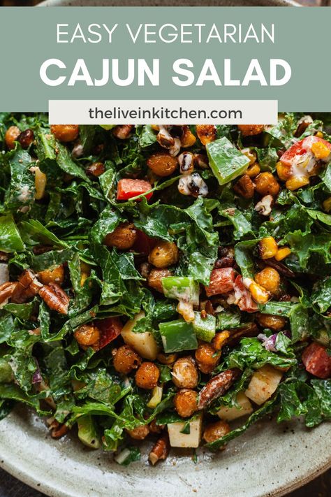 This Cajun inspired salad is full of fresh ingredients and packs plenty of spice! Leafy kale and crisp bell peppers make the base of this green salad that gets topped with cajun roasted chickpeas and cajun ranch dressing.rn Cajun Vegetables, Cajun Ranch Dressing, Cajun Salad, Cajun Ranch, Roasted Garbanzo Beans, Eat More Veggies, Cajun Seafood, Spicy Salad, More Veggies