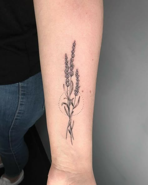 Small Lavender Tattoo, Lavender Tattoos, Bluebonnet Tattoo, Herbal Tattoo, Lavender Tattoo, Geometric Tattoo Arm, Muster Tattoos, Floral Tattoo Sleeve, Full Sleeve Tattoos