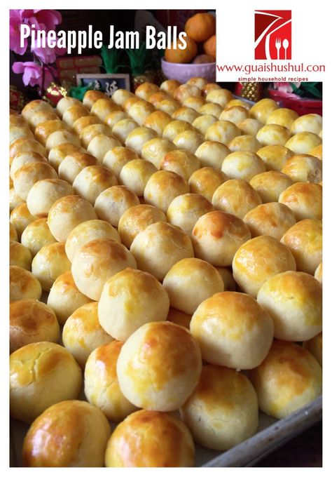 Pineapple Tarts Recipe, Pineapple Balls, Sweet Potato Balls, Chinese Cookies, Best Royal Icing Recipe, Custard Buns, Pineapple Tarts, Chinese New Year Cookies, Mooncake Recipe