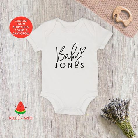 New Baby Shirt, Newborn Baby Onesie Ideas, Baby Onsie Announcement Ideas, Baby Onsies Ideas Announcement, Cricut Onesie Ideas Boy, Baby Grow Ideas, Baby Announcement Onsies Ideas, Baby Onsie Designs, Baby Onesies Announcement