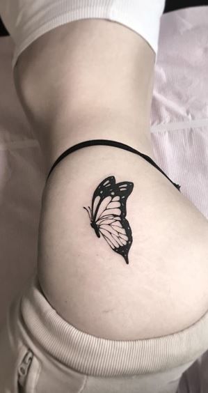 77 Beautiful Butterfly Tattoos - Plus Their Meaning & Photos Small Butterfly Tattoo On Buttcheek, Fine Line Butterfly Tattoo, Line Butterfly Tattoo, Fine Line Butterfly, Stencil Butterfly, Match Tattoo, Stencils Tattoo, Tattoo Pretty, Realistic Butterfly Tattoo