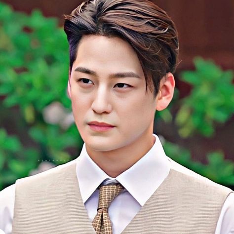 Kim Bum Actor, Fox Brothers, Kim Sang, Mia 3, Korean Dramas, The Nines, Pretty Hair, Pretty Hairstyles, Korean Actors