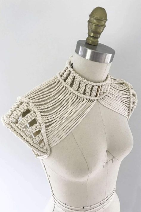 Macrame Cape, Macrame Top Pattern, Macrame Outfit, Macrame Corset, Macrame Top Diy, Macrame Fashion, Macrame Top, Macrame Clothes, Macrame Dress