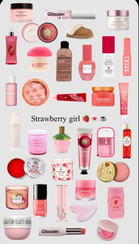 Body Care Strawberry, Strawberry Milkshake Philosophy, Strawberry Skincare Aesthetic, Strawberry Self Care Products, Strawberry Smelling Products, Strawberry Smell Aesthetic, Smell Good Combo Strawberry, Pink Skin Care Products, Strawberry Products Aesthetic