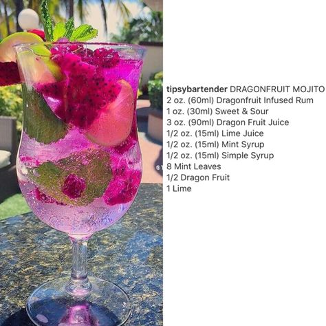 Dragonfruit Mojito, Drinking Vibes, Bougie Brunch, Bacardi Drinks, Batchlorette Party, Ice Cream Cocktails, Wedding Food Drink, Summertime Drinks, Boozy Drinks