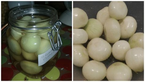 Pickled Green Onions Recipe, Pickled Pearl Onions Recipe, Pickled Pearl Onions, Pickling Onions, Pearl Onion Recipe, Pickled Onions Recipe, Pickled Vegetables Recipe, Savory Snack Recipes, Canning Pickles