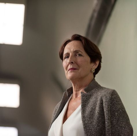 fiona shaw killing eve carolyn martens season 2 still Fiona Shaw, Marg Helgenberger, Lady Tremaine, British Tv Series, Sandra Oh, Jodie Comer, Killing Eve, British Tv, Best Moments