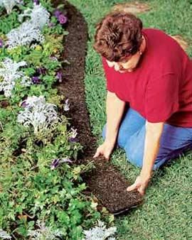 Recycled Rubber Edge Border. Even If You Could Lay Bark Mulch In Perfect Circles Or Borders, It Would Soon Look Ragged Or Need Replenshing. These Mulch Mats Always Look Crisp, Because They Can't Be Scattered. Use Around Raised Beds, Walkways Or Foundation Plantings Mow Right Over It! Rubber Mulch, Edging Ideas, Foundation Planting, Landscape Edging, Garden Yard Ideas, Garden Edging, Garden Borders, Flower Bed, Recycled Rubber