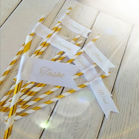 Personalised birthday party Gold straws Gold Party Bag With Tassels, Personalised Drink Stirrers, Wedding Straws, Gold Straws, Straw Flags, Party Straws, Champagne Bottles, Hen Do, Mini Bottles