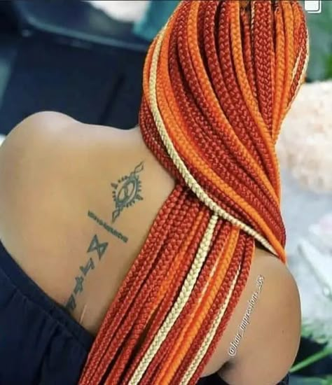 Orange And Blonde Braids Black Women, Colour Box Braids Black Women, Big Fulani Braids With Color, Yellow Braids For Black Women, Colourful Braids For Black Women, Coloured Braids For Black Women, Fall Color Braids, Coloured Knotless Braids, Braids Poses