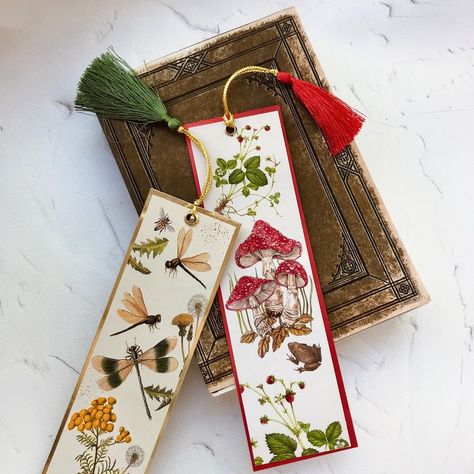 Set 2 Handmade Bookmark With Tassel Cottagecore Bookmark | Etsy Nature Bookmarks Diy, Cottagecore Items, Bookmark Inspiration, Bookmark Nature, Bookmarks With Tassels, Strawberry Bookmark, Cottage Core Bookmark, Pretty Bookmarks, Botanical Bookmark