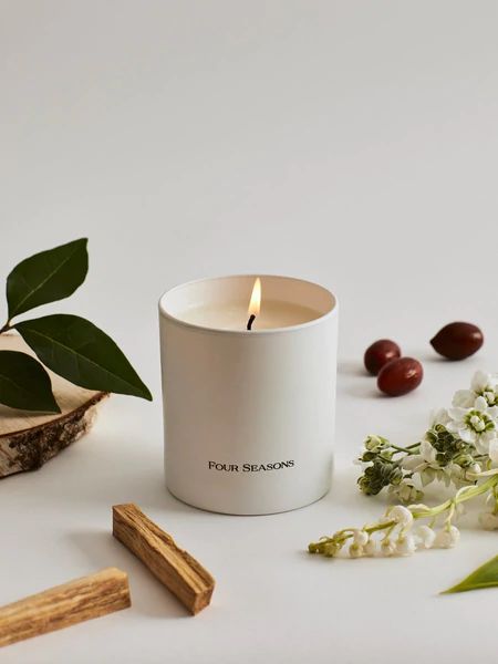 Enchanted Garden Luxury Candle | Four Seasons At Home Candle Photography Ideas, Candle Photoshoot, Candles Photography, Candle Aesthetic, Candle Packaging, Photo Candles, Candle Business, Garden Candles, Candle Inspiration