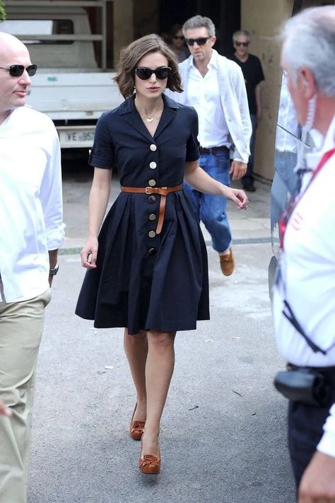 Brogues Womens Outfit, Keira Knightley Style, Deep Autumn Palette, Brown Brogues, Womens Athletic Outfits, Style Evolution, Chanel Haute Couture, Jean Trends, Keira Knightley