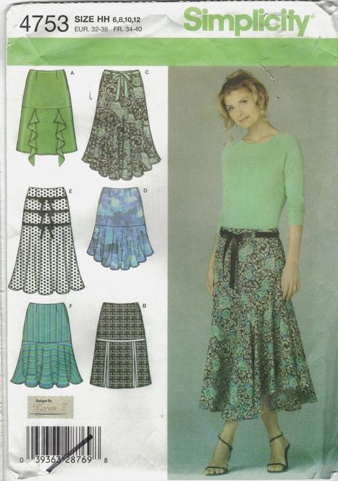 Simplicity Skirt Patterns, Womens Skirt Pattern, Barbie Products, Patterns Skirt, Pleated Skirt Pattern, Sewing Coat, Skirt Patterns, Patterns Dress, Skirt Sewing