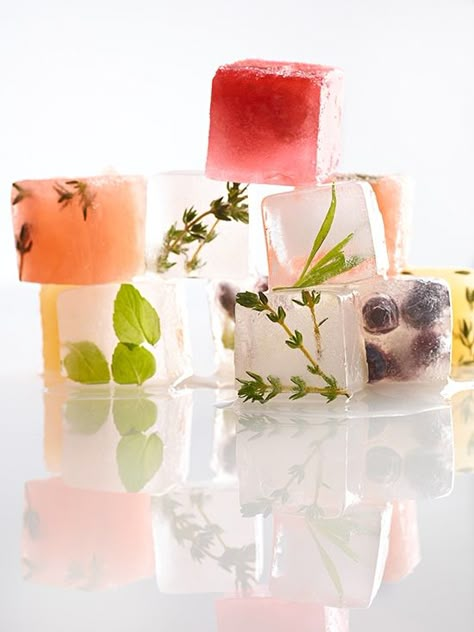 . Punch Bowl Drinks, Summer Ice Cubes, Fancy Ice Cubes, Floral Ice Cubes, Flower Ice Cubes, Flavored Ice Cubes, Fancy Ice, Floral Ice, Flower Ice