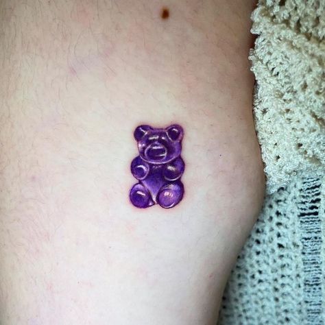 Tattoos For Women Cat, Strawberry Tattoo, Twin Tattoos, Grunge Tattoo, Sticker Tattoo, Pink Tattoo, Tattoo Trend, Bear Tattoos, Cute Tiny Tattoos