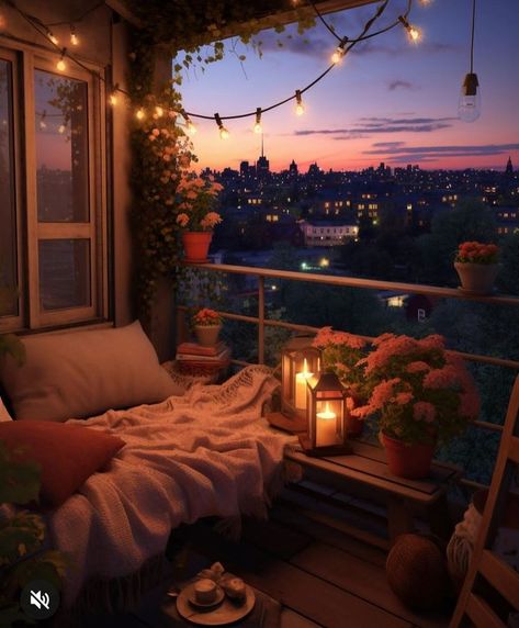 Balcony Romance, Balcony Bed, Romantic Balcony, Vintage Kitchen Design, Contemporary Kitchen Design Ideas, Elegant Living Room Decor, Patio Daybed, Backyard Balcony, Porch And Balcony