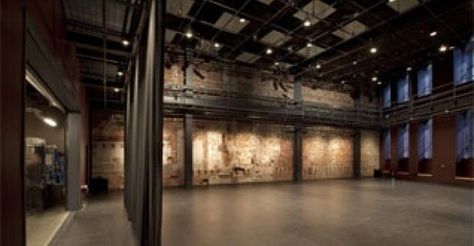 Black Box Theater, Black Box Theatre, Industrial Dance, Dance Studio Ideas, Box Theatre, Dance Studio Design, Theatre Architecture, Technical Theatre, Auditorium Design