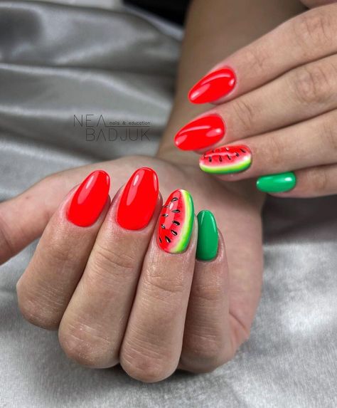 Summer Nails Oval Shape Short, Watermelon Nail Designs, Watermelon Nail, Watermelon Nail Art, Short Pink Nails, Nail Art Designs For Beginners, Oval Nails Designs, Swirl Nail Art, Dark Pink Nails