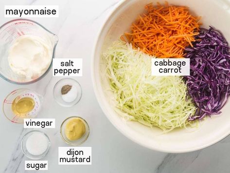 Easy homemade coleslaw with a simple dressing. This coleslaw is creamy, sweet, and tangy at the same time. This is a classic coleslaw recipe, perfect for any occasion! #coleslaw Coslaw Recipes, Easy Coleslaw Dressing, Keto Cabbage Recipe, Best Coleslaw, Classic Coleslaw Recipe, Classic Coleslaw, Best Coleslaw Recipe, Coleslaw Recipes, Easy Coleslaw