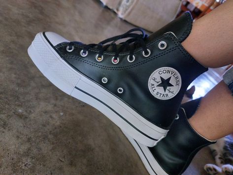 Converse Platforms, Knee High Converse, Tenis Converse, Classic Corvette, Platform Converse, Shoe Shine, Aesthetic Shoes, Converse Chuck Taylor All Star, Pretty Shoes