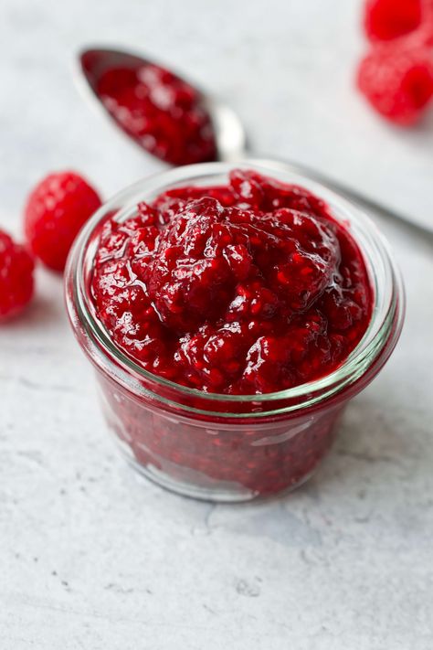 Raspberry Jam with Honey (Paleo - SCD) | Every Last Bite Raspberry Cake Filling, Raspberry Recipes Dessert, Raspberry Dessert, Best Chocolate Cupcakes, Cake Filling Recipes, Raspberry Desserts, Cake Filling, Specific Carbohydrate Diet, Basic Cake