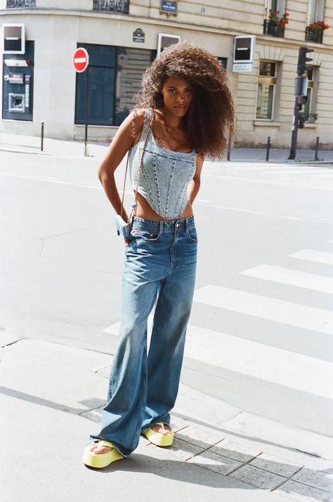 Summer 2022 trends: how to wear them according to Tina Kunakey | Vogue France Tina Kunakey Style Casual, Tina Kunakey Cannes, Tina Kunakey Instagram, Tina Kunakey Brazil, Tina Kunakey Vincent Cassel, Ny Fits, Yves Saint Laurent Dress, Celebrities Outfits, Tina Kunakey