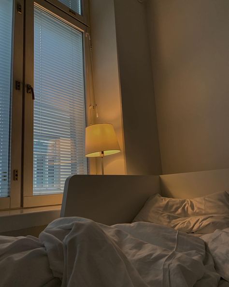 Comfortable-Aesthetic-Sunsetvibe-Latenightsummer-Latenights Sleep Aesthetic, Comfortable Aesthetic, Aesthetic Bed, Sleep Early, 2025 Vision, Dreamy Room, Summer Glow, Before Bed, Cozy Place