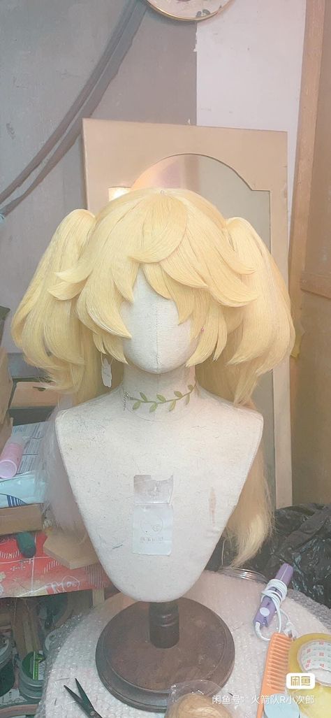 Styled Cosplay Wigs, Paper Wig Cosplay, Cosplay Wig Styling, Wig Websites, Cosplay Wig Tutorial, Cloud Hair, Cosplay Design, Kawaii Wigs, Wigs Cosplay