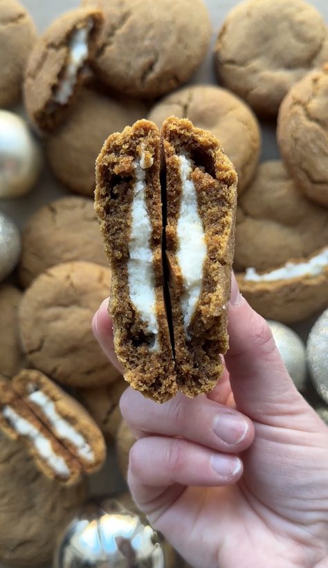 Gingerbread Cheesecake Stuffed Cookie- The BEST Soft and Chewy Gingerbread Gingerbread Cheesecake, Christmas Baking Recipes, Cheesecake Cookies, Cookie Cups, Ginger Cookies, Festive Treats, Cream Cheese Filling, Food Reviews, Salted Butter