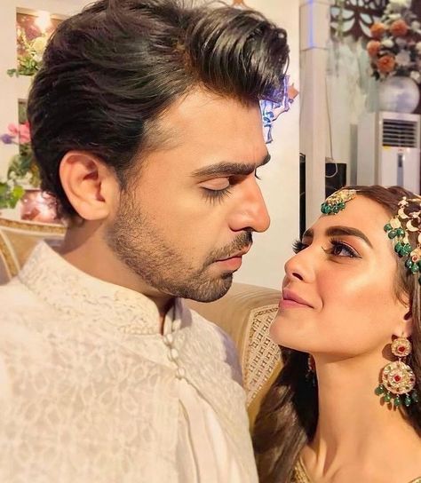 Burgundy Quinceanera Dresses, Girls Designer Dresses, Cute Love Photos, Iqra Aziz, Actress Hairstyles, Cute Love Quotes For Him, Stylish Dress Book, Pakistani Actress, Wedding Poses