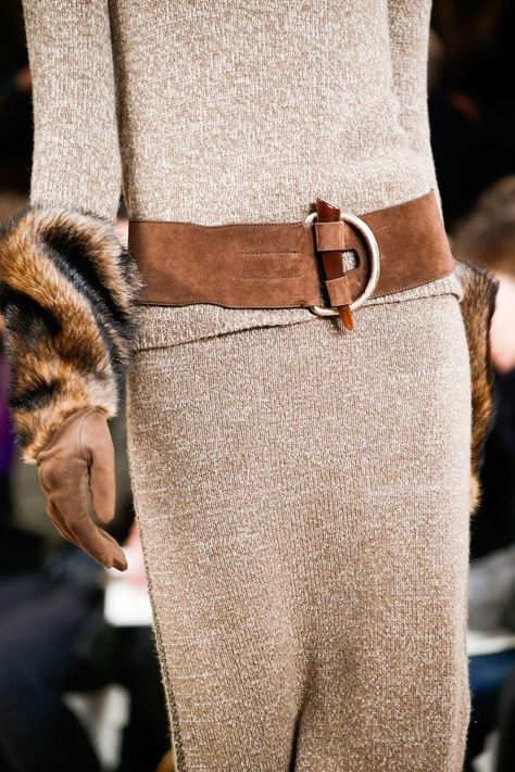 Ralph Lauren Fall, Ralph Lauren Style, Belt Style, Fashion Belts, 2015 Fashion, Ralph Lauren Womens, Fall 2015, Leather Belts, Earth Tones