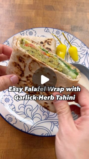 Smashed Falafel Wrap, Falafel Sauce, Polyunsaturated Fats, Easy Falafel, Mediterranean Foods, Falafel Wrap, Baked Falafel, Aleppo Pepper, Vegan Wraps