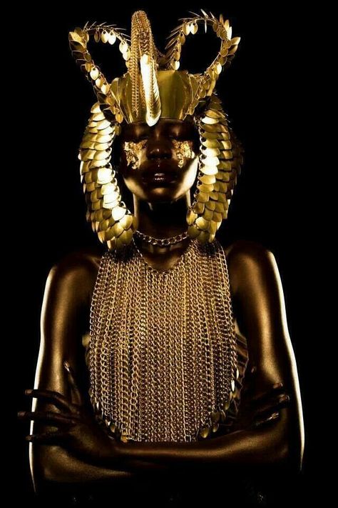 Black gold Lindsay Adler, Women Models, Oh My Goddess, Golden Goddess, Black Goddess, Gold Aesthetic, Egyptian Goddess, African Beauty, Black Women Art