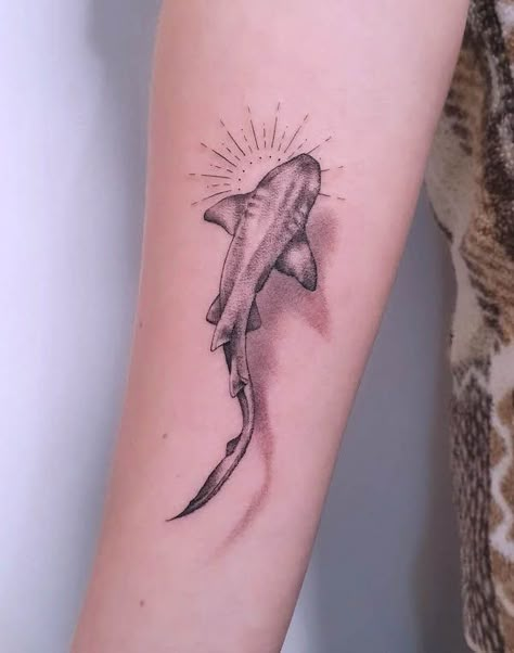 Shark Tattoo Feminine, Female Shark Tattoo, Shark Bicep Tattoo, Womens Shark Tattoo, Overhead Shark Tattoo, Powerful Animal Tattoos, Whale Shark Tattoos For Women, Women Shark Tattoo, Shark Wrist Tattoo