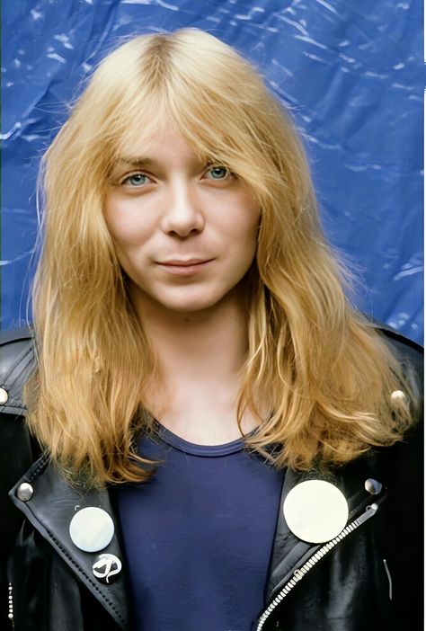 Dave Murray, Iron Maiden, Pretty People