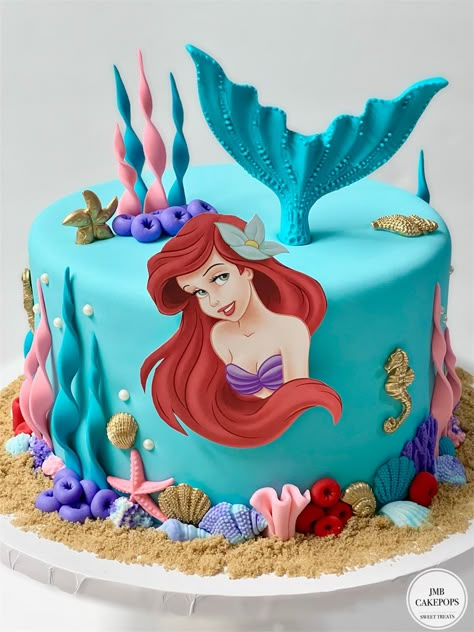 Birthday Cake Ariel Mermaid, Ariel Cake Ideas, Zoo Theme Birthday Cake, Ariel The Little Mermaid Cake, Mermaid Cake Design, Ariel Cakes, Cake Ariel, Ariel Birthday Cake, Little Mermaid Birthday Cake