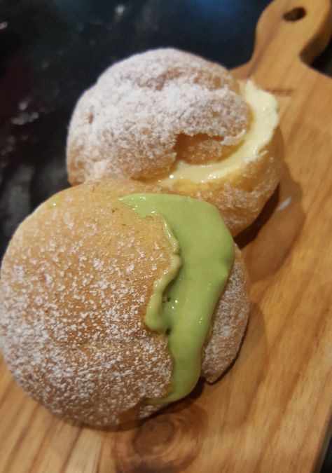 Matcha Custard, Cream Puff Filling, Matcha Cream, Pastry Cream Recipe, Matcha Dessert, Custard Cream, Dessert Tea, Kawaii Cooking, Custard Recipes