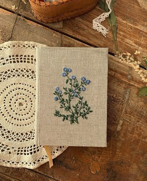 Embroidery Book, Stitch Book, Cute Embroidery, 자수 디자인, Sewing Embroidery Designs, Hand Embroidery Art, Flower Embroidery Designs, Fabric Book, Handmade Books